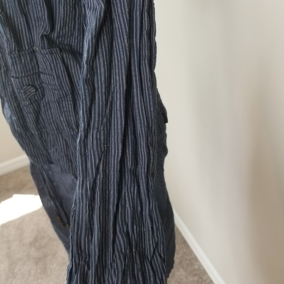 Philip Rusell Striped Suit - Picture 4 of 8